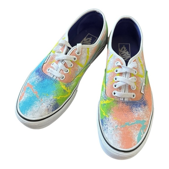 Vans size 10.5 women’s or men’s - Picture 2 of 7